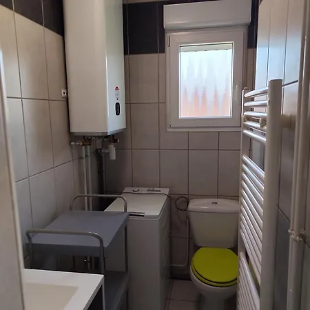 Nidou Apartment